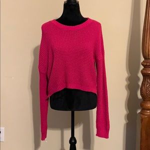 Like New Women’s Fuschia Crop Sweater